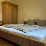 Naturapartments - Hideaway & Apartment