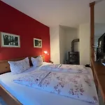 Naturapartments - Hideaway & Apartment *